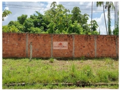 Terreno (2 lotes com 929,71m2), esquina, murado