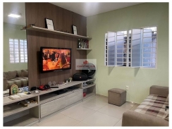  Casa com 110m2, de área construida, 3 quartos