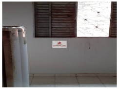  Casa 2 quartos, sala, cozinha, banheiro, garagem, murada, portão