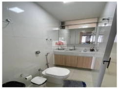 Apartamento com elevador, 96m2, com 3 quartos, sendo 1 suíte