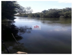 Fazenda na região de Bom Jesus, com 2.500 hectares, dupla aptidão, terra bruta, rica em água
